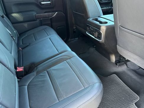Used 2021 GMC Sierra 1500 Denali w/ Denali Ultimate Package AWD/4WD image 18