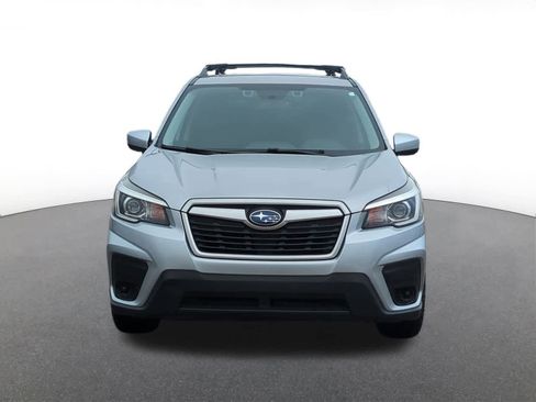 Used 2019 Subaru Forester Premium image 9