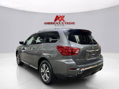 Used 2019 Nissan Pathfinder SV AWD/4WD image 5
