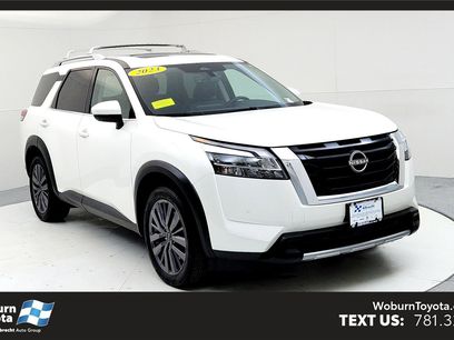 Used 2023 Nissan Pathfinder SL w/ SL Premium Package