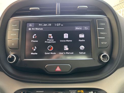 Used 2022 Kia Soul LX w/ Technology Package FWD image 13