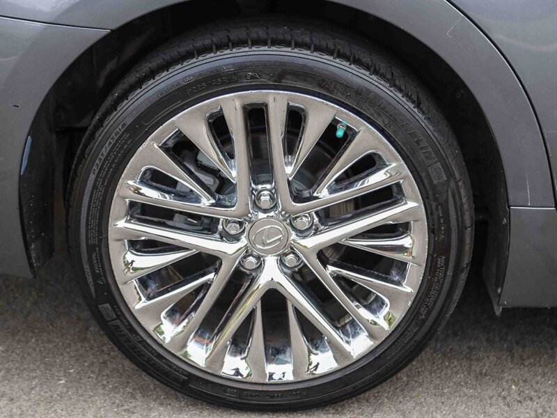 Used 2013 Lexus ES 350 w/ Luxury Pkg FWD image 13