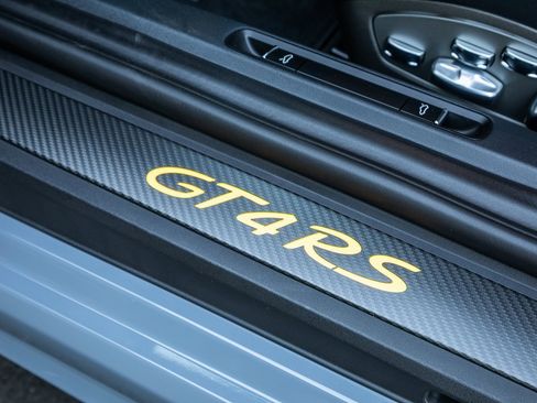 Certified 2025 Porsche 718 Cayman GT4 RS image 19