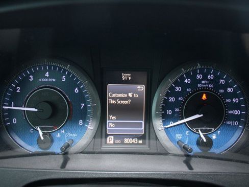 Used 2015 Toyota Sienna XLE FWD image 23