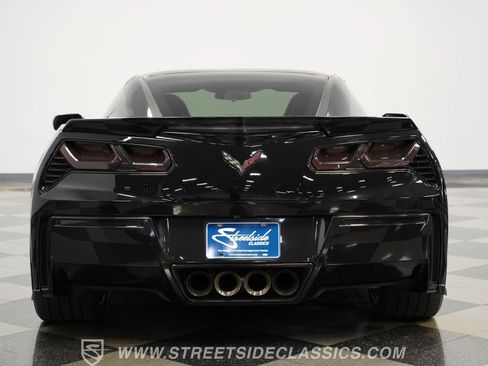 Used 2015 Chevrolet Corvette Stingray Coupe RWD image 11