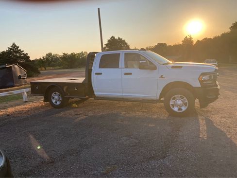 Used 2023 RAM 3500 Tradesman AWD/4WD image 9