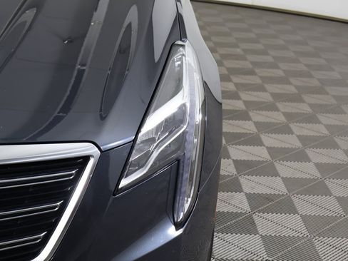 Used 2018 Cadillac XTS Luxury w/ Driver Awareness Package image 17