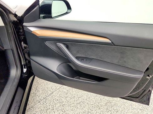 Used 2023 Tesla Model 3 Standard Range RWD image 28