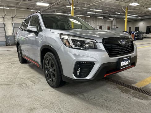 Used 2021 Subaru Forester Sport image 2