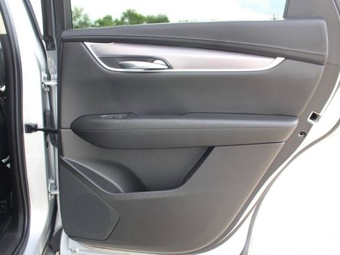 Used 2019 Cadillac XT5 Luxury FWD image 15