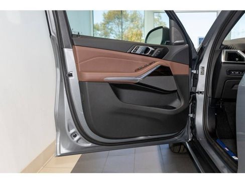 New 2026 BMW X5 xDrive40i w/ Premium Package image 53