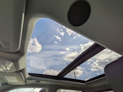 New 2026 Ford F250 Lariat w/ Black Appearance Package image 22