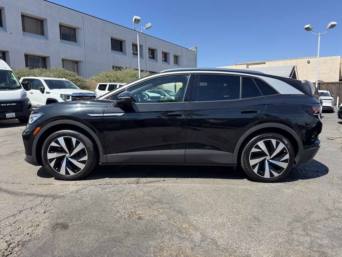 Used 2022 Volkswagen ID.4 Pro S w/ Gradient Package RWD image 8