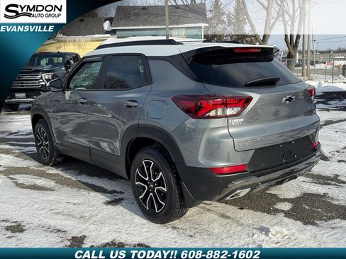 Used 2021 Chevrolet TrailBlazer ACTIV w/ Sun and Liftgate Package image 4