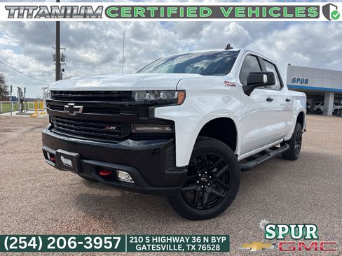 Used 2021 Chevrolet Silverado 1500 LT Trail Boss w/ Convenience Package II AWD/4WD image 1