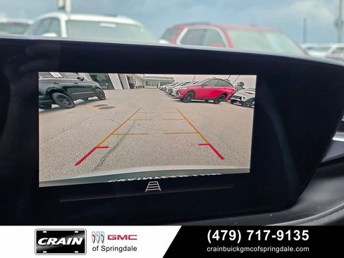 Used 2024 Buick Envista Preferred w/ Advanced Safety Package FWD image 17