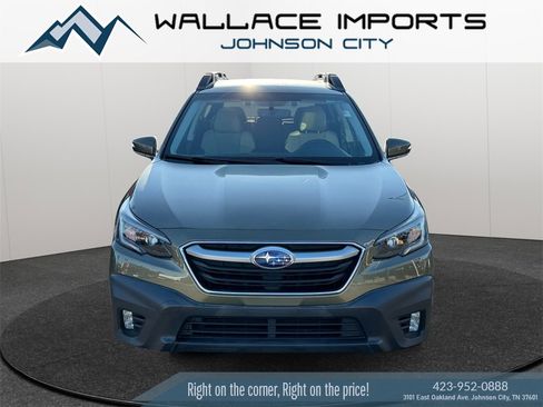 Used 2020 Subaru Outback Premium image 8