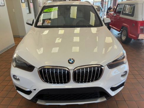 Used 2019 BMW X1 sDrive28i image 5