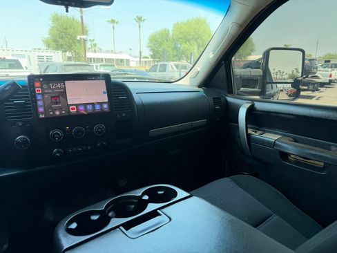 Used 2014 GMC Sierra 2500 SLE AWD/4WD image 26