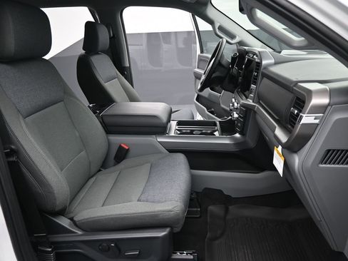 New 2026 Ford F150 XLT w/ Equipment Group 302A MID image 3