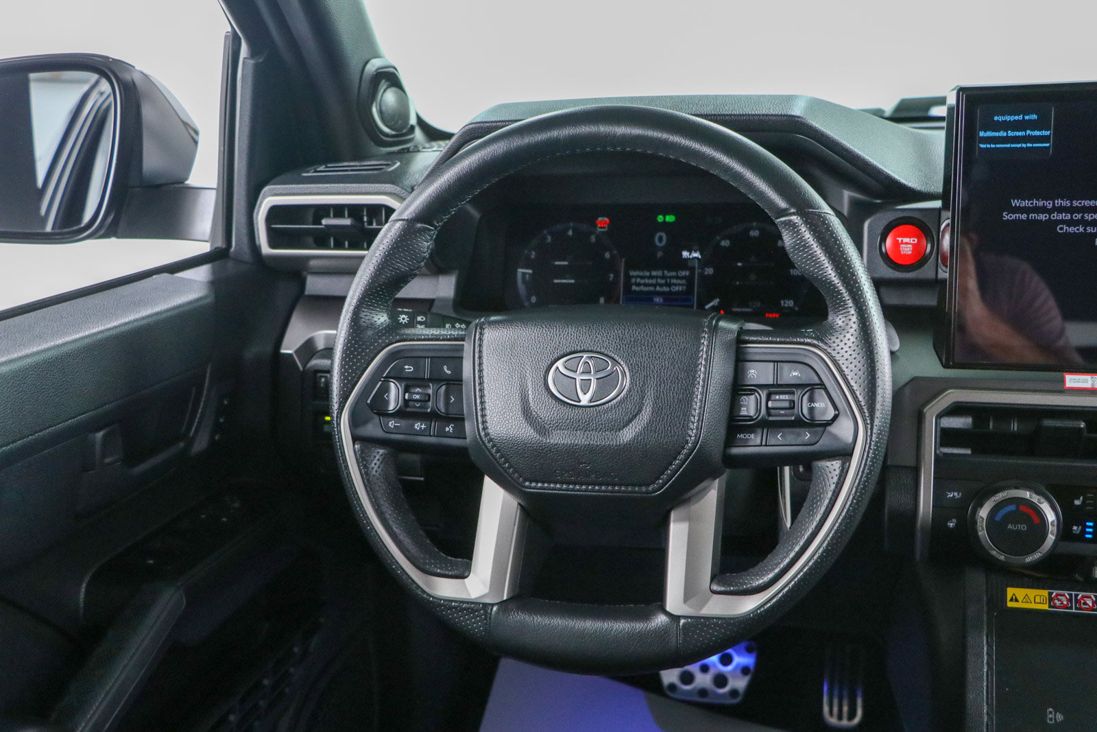 Used 2025 Toyota 4Runner TRD Sport Premium AWD/4WD image 13