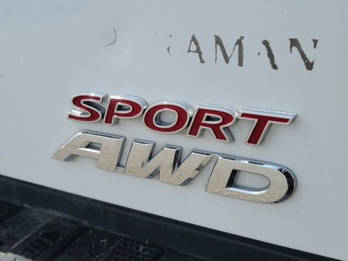 Used 2023 Honda Ridgeline Sport image 6