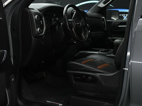 Used 2020 GMC Sierra 1500 AT4 w/ AT4 Premium Package AWD/4WD image 18