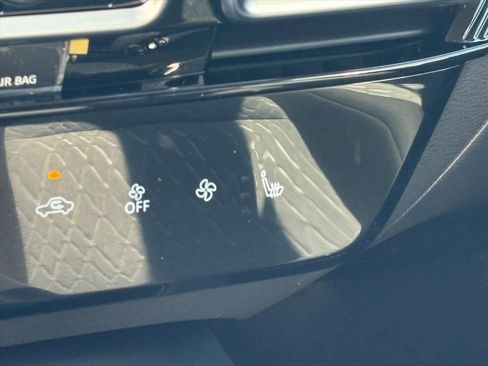 New 2026 Nissan Sentra SV image 14