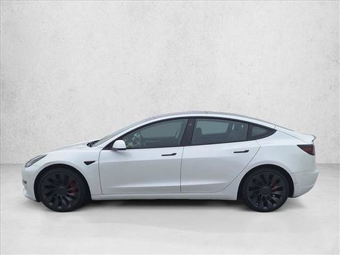 Used 2021 Tesla Model 3 Performance image 8