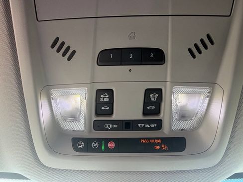 Used 2020 Buick Enclave Avenir w/ Avenir Technology Package AWD/4WD image 38