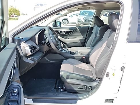 Used 2025 Subaru Outback Onyx Edition XT image 19