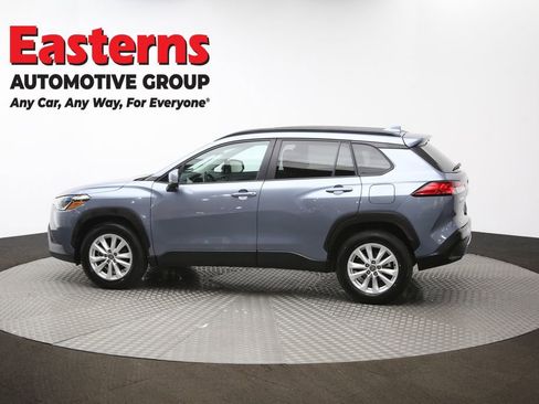 Used 2024 Toyota Corolla Cross LE image 58
