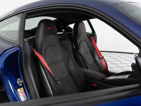 Used 2025 Porsche 718 Cayman GTS RWD image 10