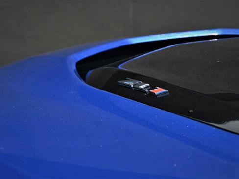 Used 2023 Chevrolet Camaro ZL1 RWD image 18