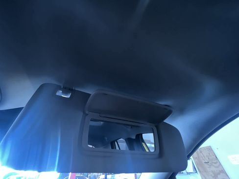 Used 2024 Chevrolet Trax ACTIV w/ Sunroof Package image 32