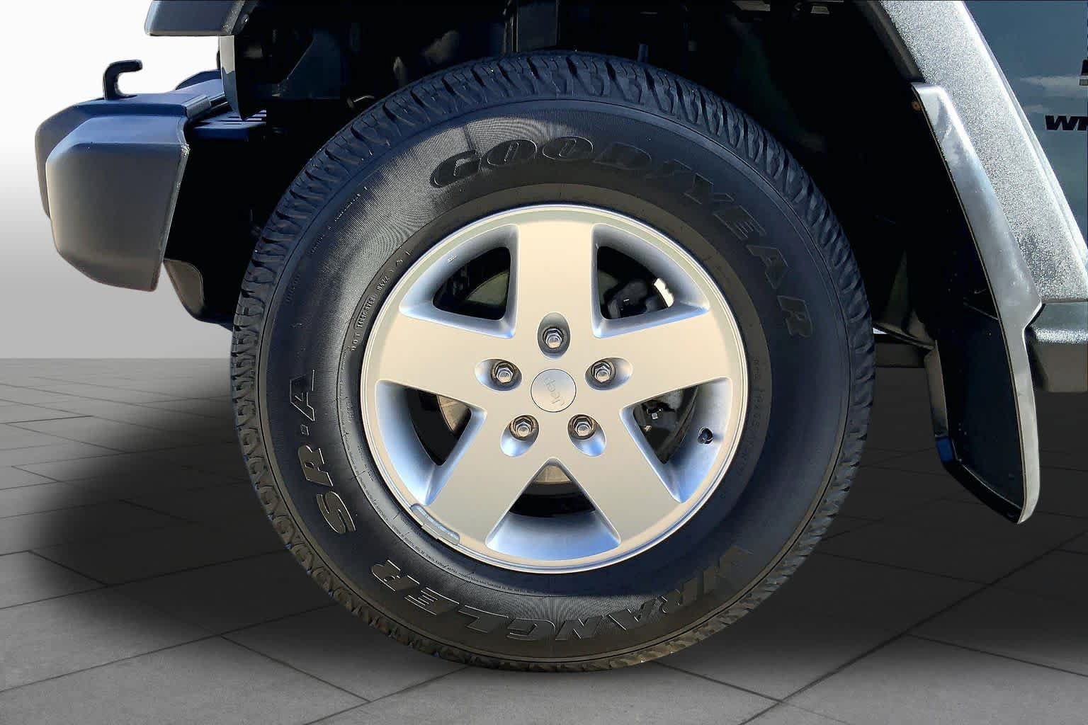 Used 2014 Jeep Wrangler Sport w/ Quick Order Package 24S AWD/4WD image 10