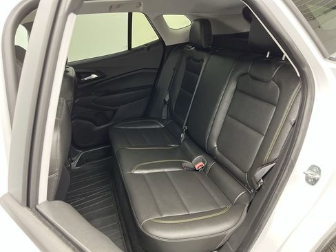 Certified 2024 Chevrolet Trax ACTIV w/ Sunroof Package image 12