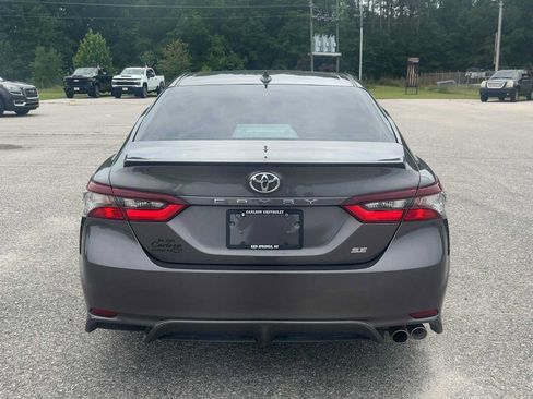 Used 2023 Toyota Camry SE FWD image 12