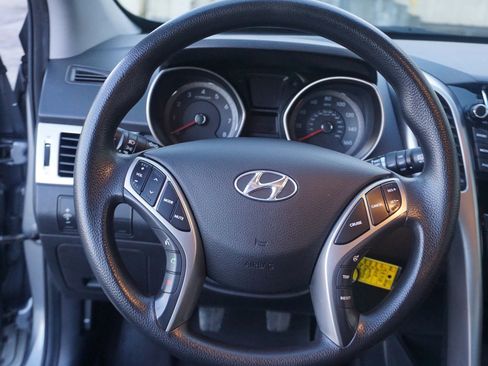 Used 2014 Hyundai Elantra GT image 22