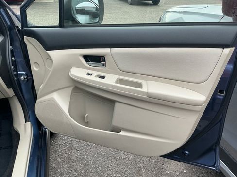 Used 2013 Subaru Crosstrek 2.0i Premium image 34