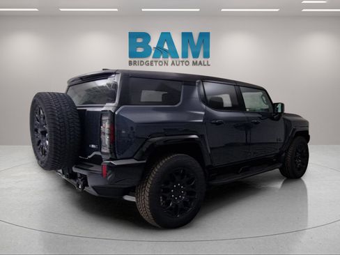 New 2025 GMC Hummer EV 2X w/ LPO, Dark Essentials Package image 7