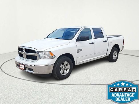 Used 2022 RAM 1500 Classic SLT image 1