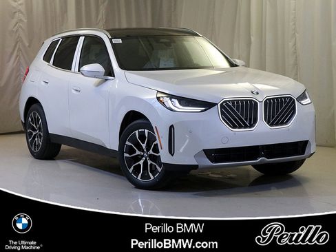 Used 2025 BMW X3 xDrive30i image 1