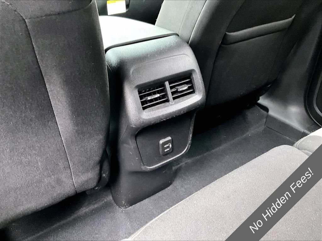 Used 2022 Chevrolet Equinox LS FWD image 25