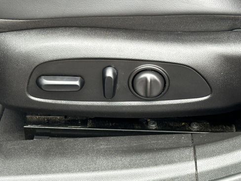 Used 2018 Buick LaCrosse Essence w/ Dynamic Drive Package image 15