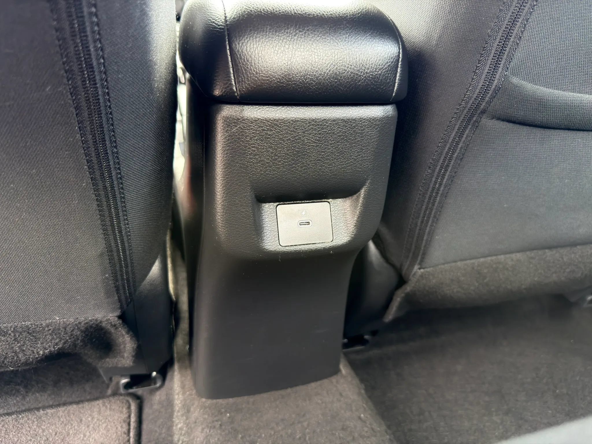 Used 2023 Nissan Versa SR w/ Trunk Package FWD image 21