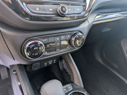 Used 2023 Chevrolet TrailBlazer LT w/ Convenience Package image 21