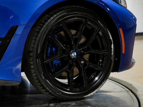 Used 2025 BMW M440i RWD image 61