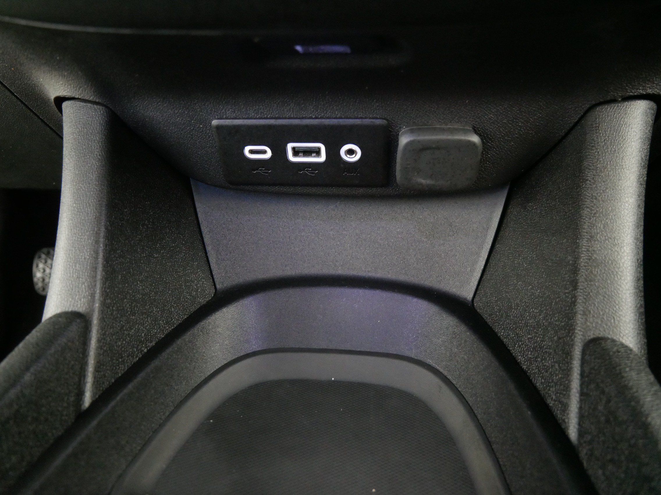 Used 2023 Chevrolet Malibu RS FWD image 30
