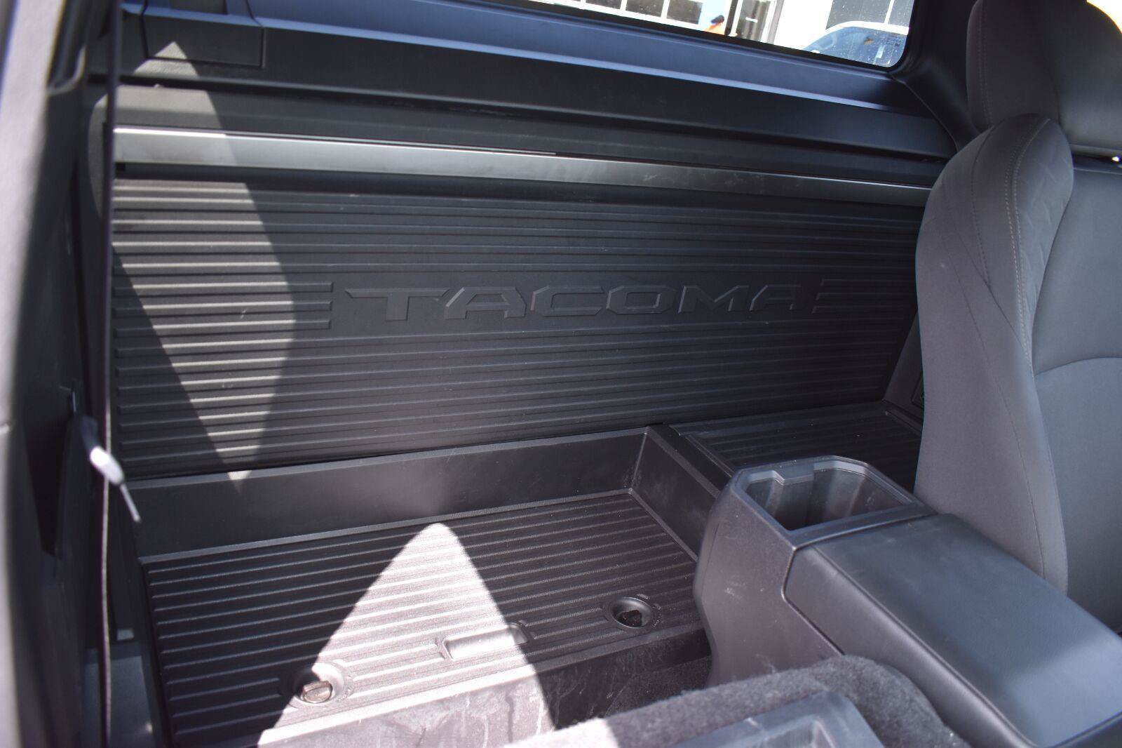 Used 2025 Toyota Tacoma SR RWD image 12